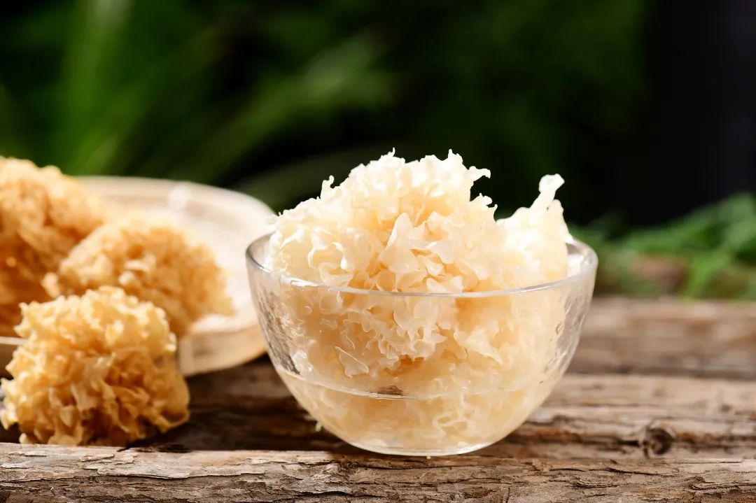 煮银耳时牢记这几点香甜又黏稠滋补美味两不误