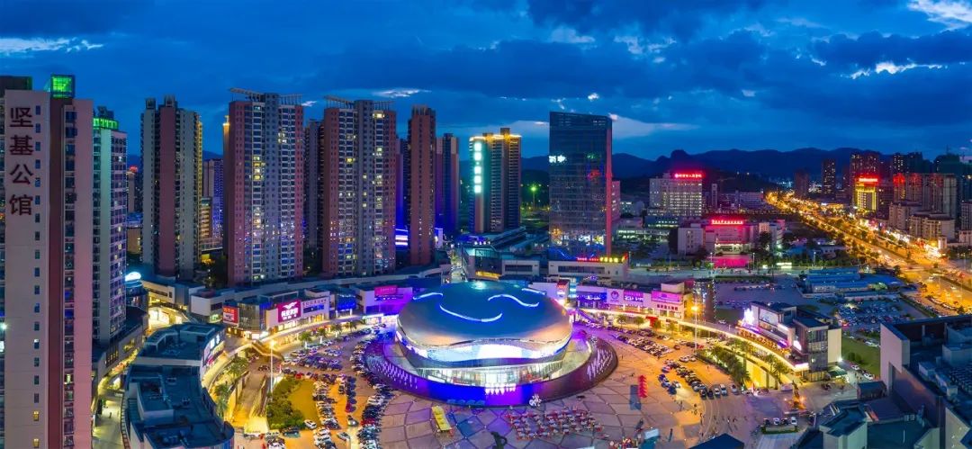 访谈源城区区长刘国才突出产业引领建设宜居宜业宜游幸福源城