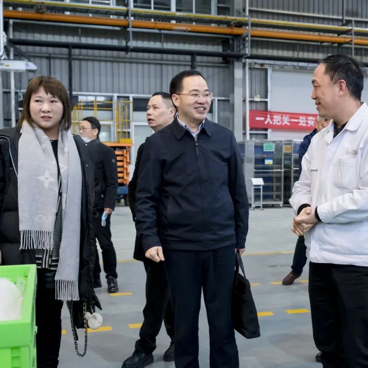 年前,李立飞走访浙江明丰实业股份有限公司,浙江圣达生物药业股份有限