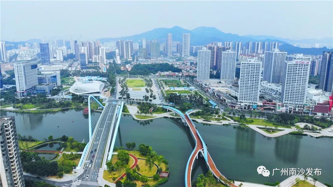香港,南沙大桥,广中江高速的建成增强了和珠江东岸,西岸城市高效联系