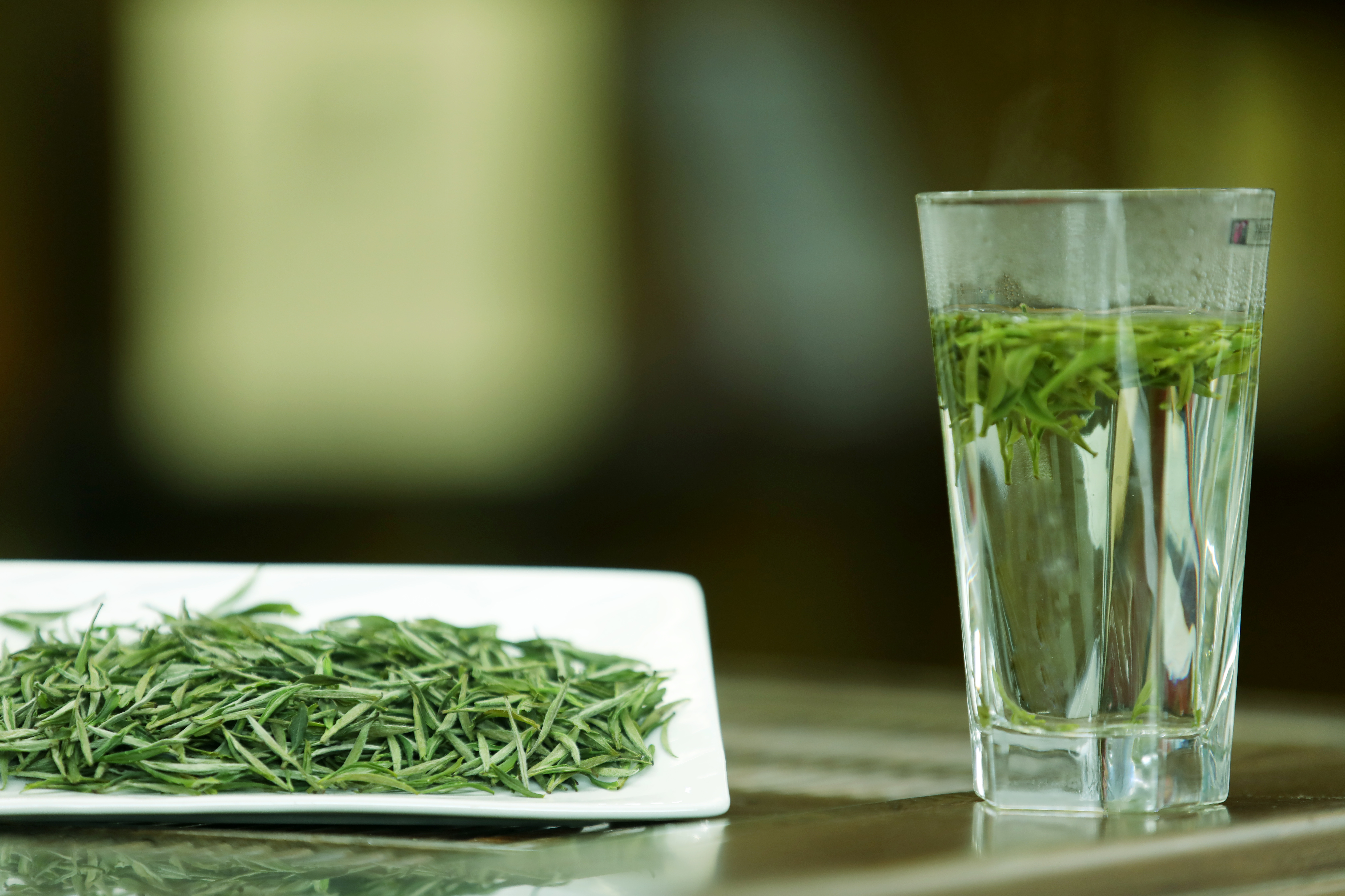 大别山中翠兰青