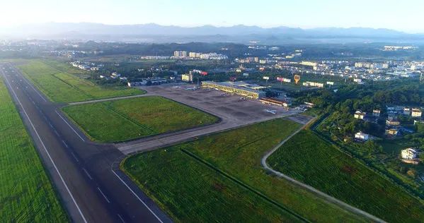 67计划投资超4500万元黄山机场虎年添新翼