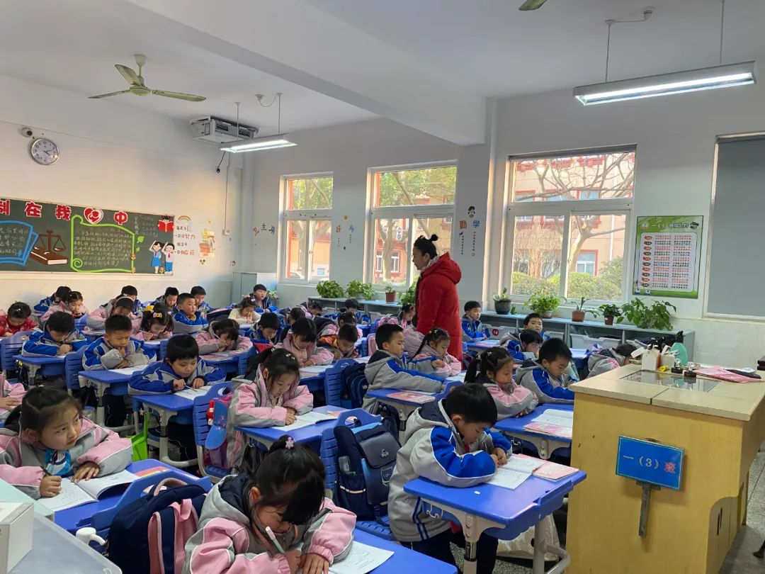 家长满意学生喜欢华亭学校的社团课程让校园生活更加精彩纷呈