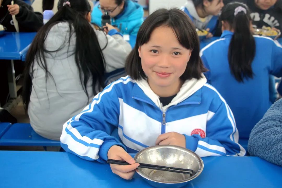 新春走基层何为十线何为食育融水丹江中学做实德育有几手