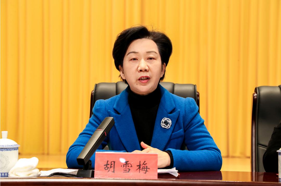 余乐俭 摄就进一步落实好此次会议精神,胡雪梅指出,全市上下要纵深