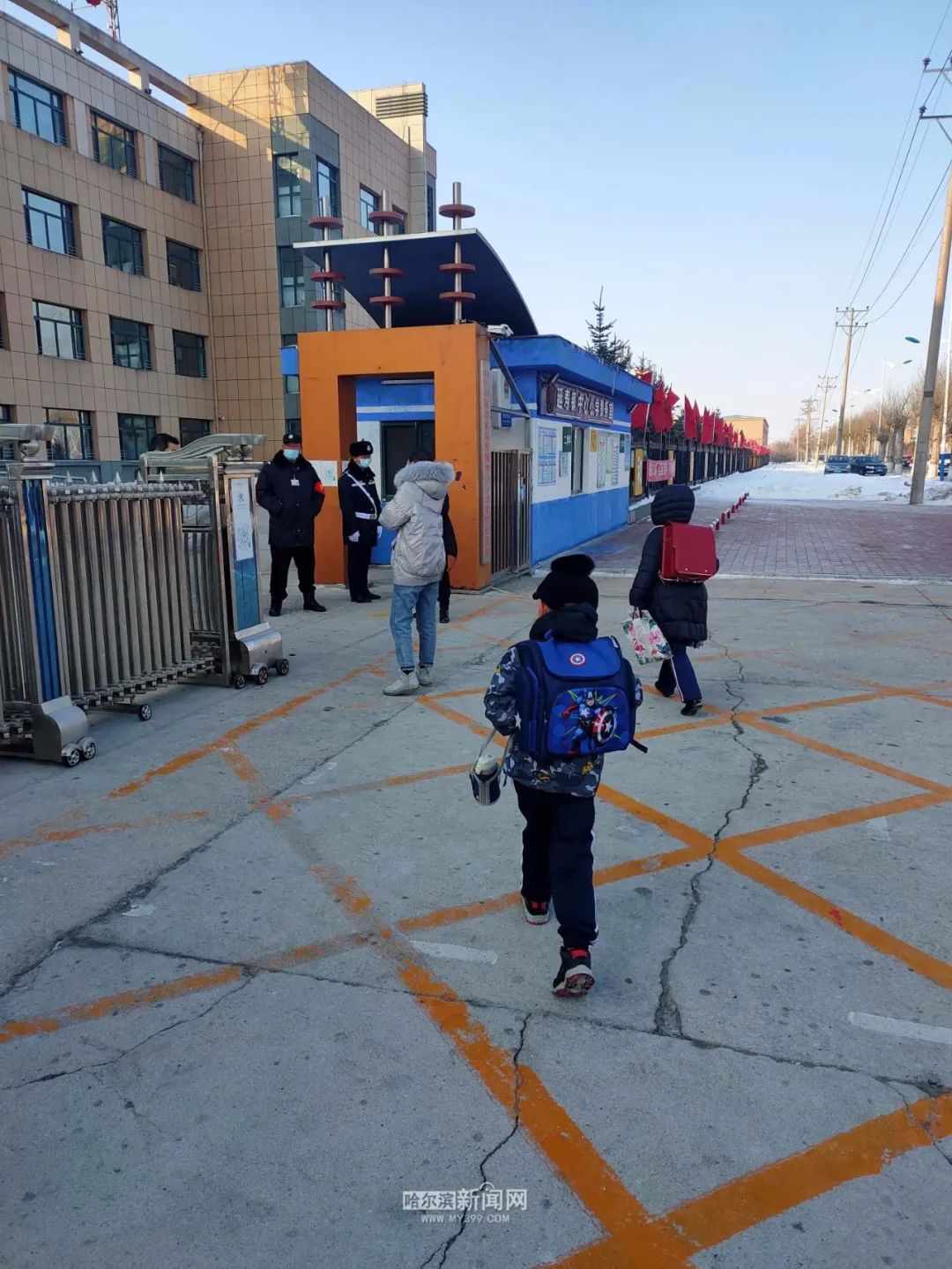 延寿新华小学虹桥一小友协第二小学校新学期,新气象!一起向未来!