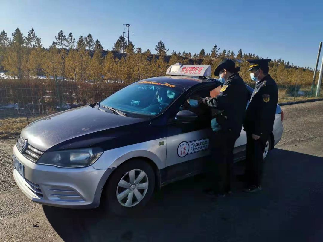 抗击疫情守护安全我们全力以赴