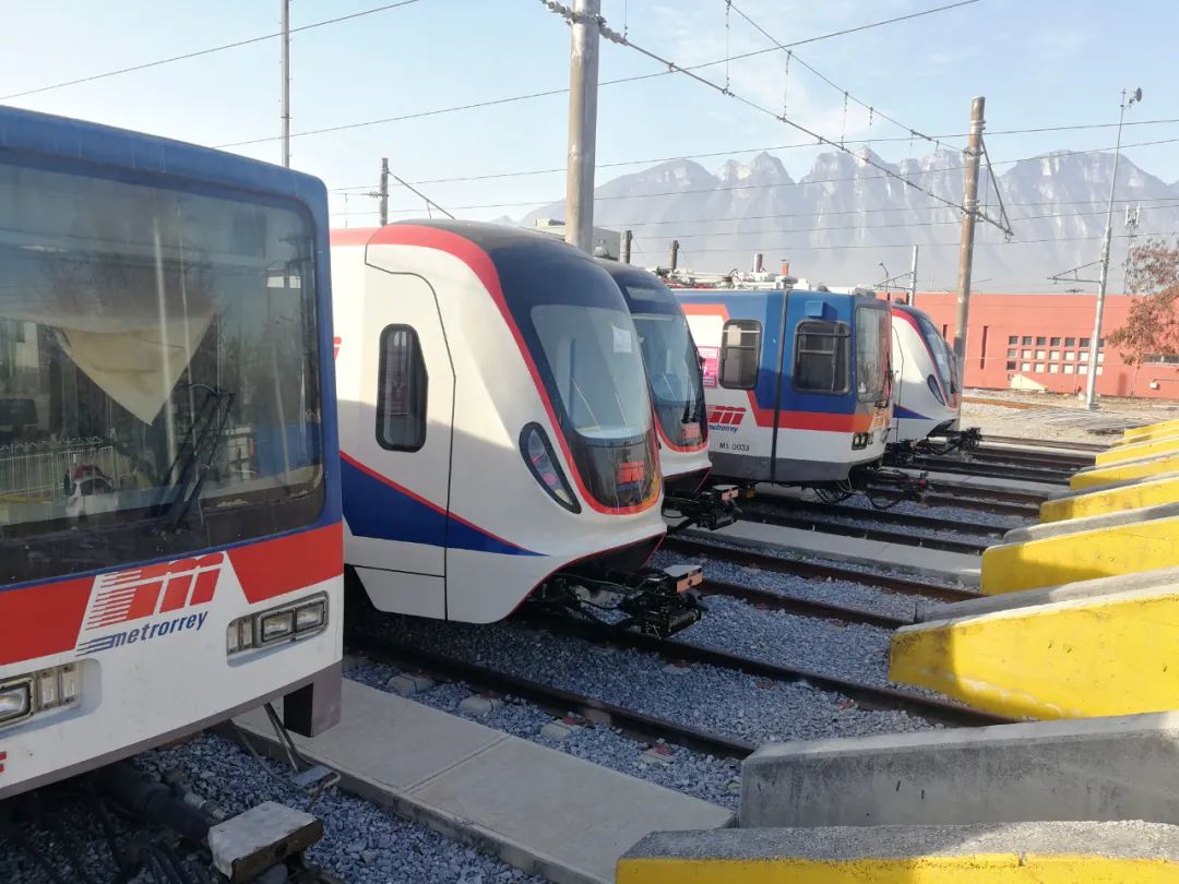 服务墨西哥一周年,蒙特雷轻轨列车"自述"成长历程