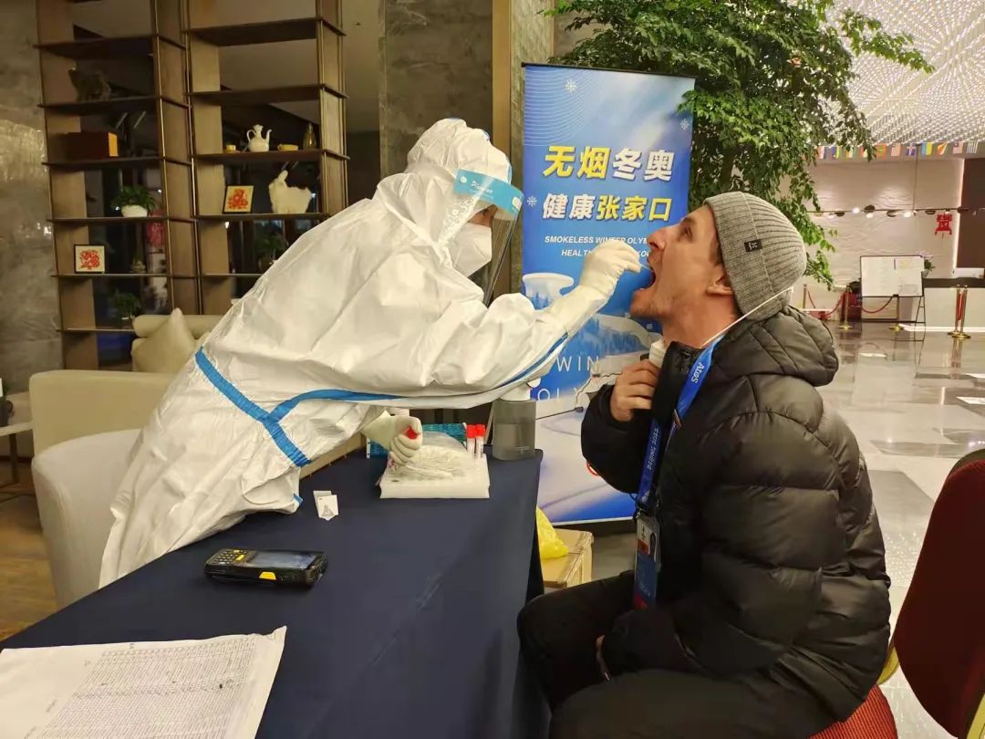 2021年12月25日第二次接到了去往崇礼区参加冬奥训练周的核酸检测任务