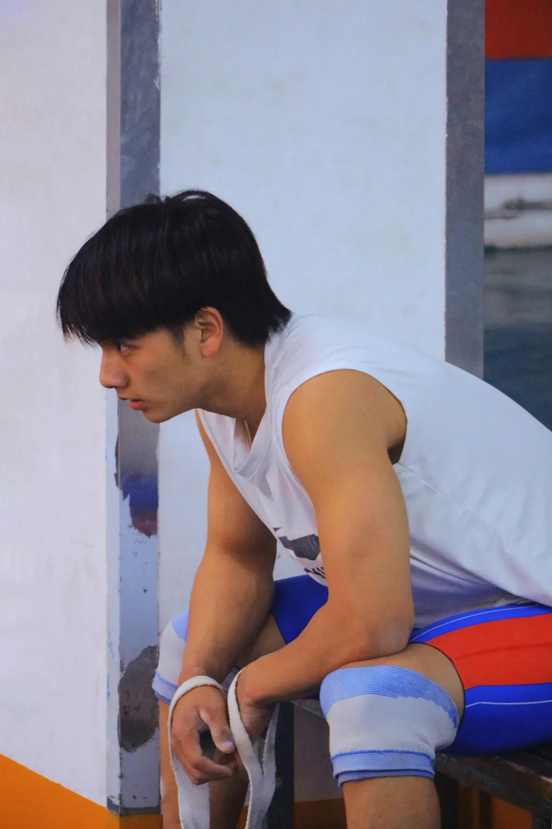 举重界帅哥东莞00后小哥哥火了他却说我不想靠脸吃饭