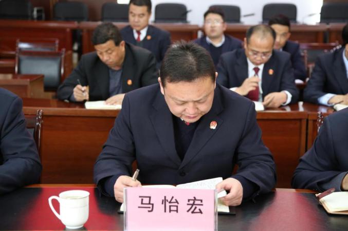 马怡宏院长表示,广河县人民法院会后将及时传达贯彻座谈会精神,对标对