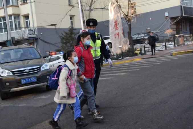 七台河开学图片