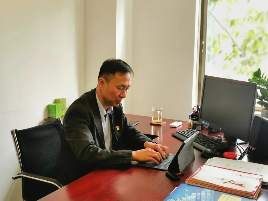 赴京参会肇庆这两位全国人大代表将带去哪些建议