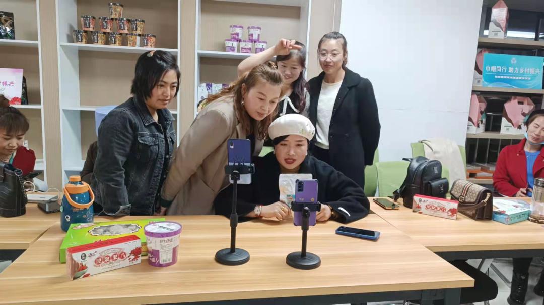 兴庆区电商直播人才培训班带你玩转短视频直播