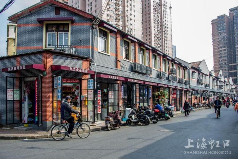 长春路位于虹口区四川北路街道,早在20世纪初就已命名.