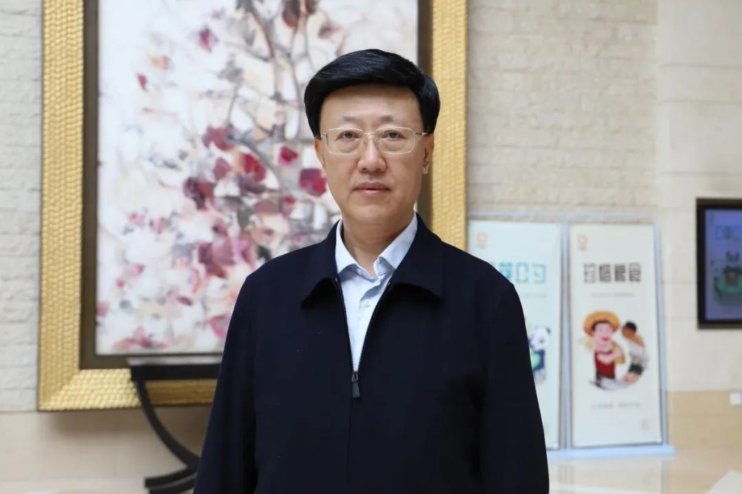 全国人大代表罗佳明时隔两年再谈金通工程拓展服务让一辆小黄车串起大