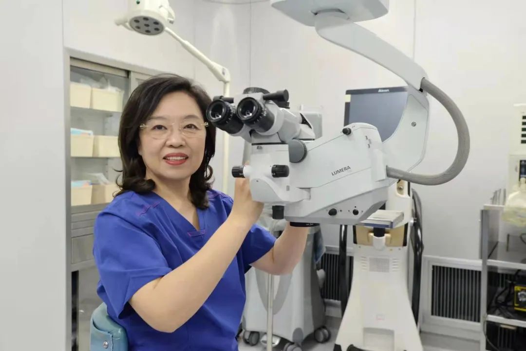 讲好青大附院故事眼科主任赵桂秋荣获全国三八红旗手荣誉称号