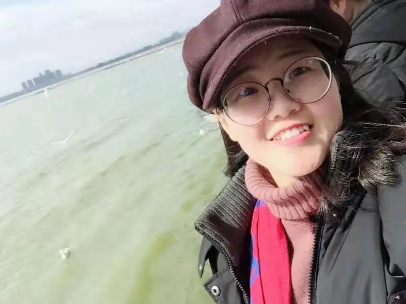 毛晓娇 不管岁月奈我何,我心依旧少女心朱岩 知足且上进,温柔且坚定.
