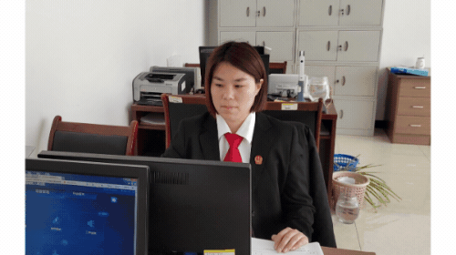 女神节在法院遇见最美女法官
