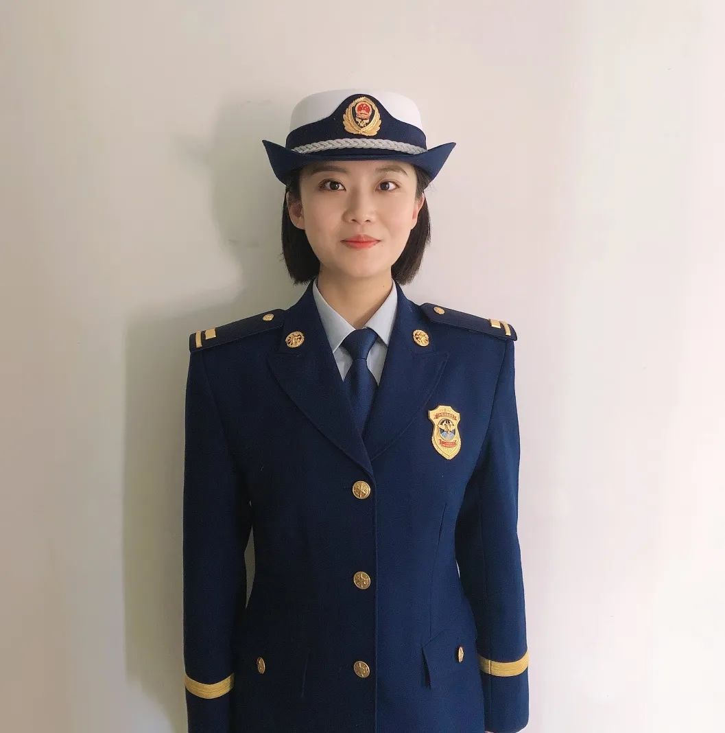 消防干部常服衣服图片图片