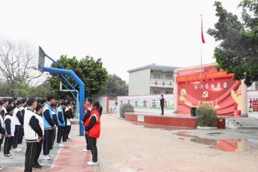 法治进校园紫金法院到紫城中学开展法润校园法治宣传活动