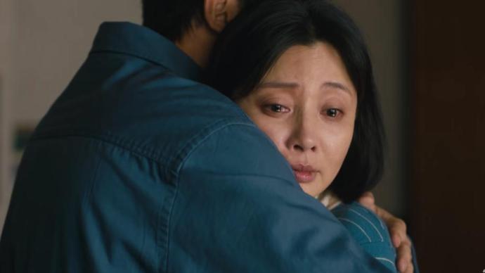 关注张蓓,百万粉丝头部公众号"格十三"创始人及作者,获新锐自媒体奖.