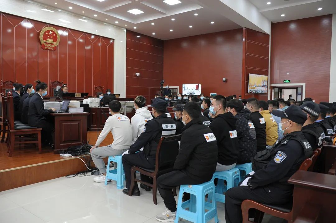 基层单位彭阳县法院顺利完成安伟等28人涉嫌犯帮助信息网络犯罪活动罪