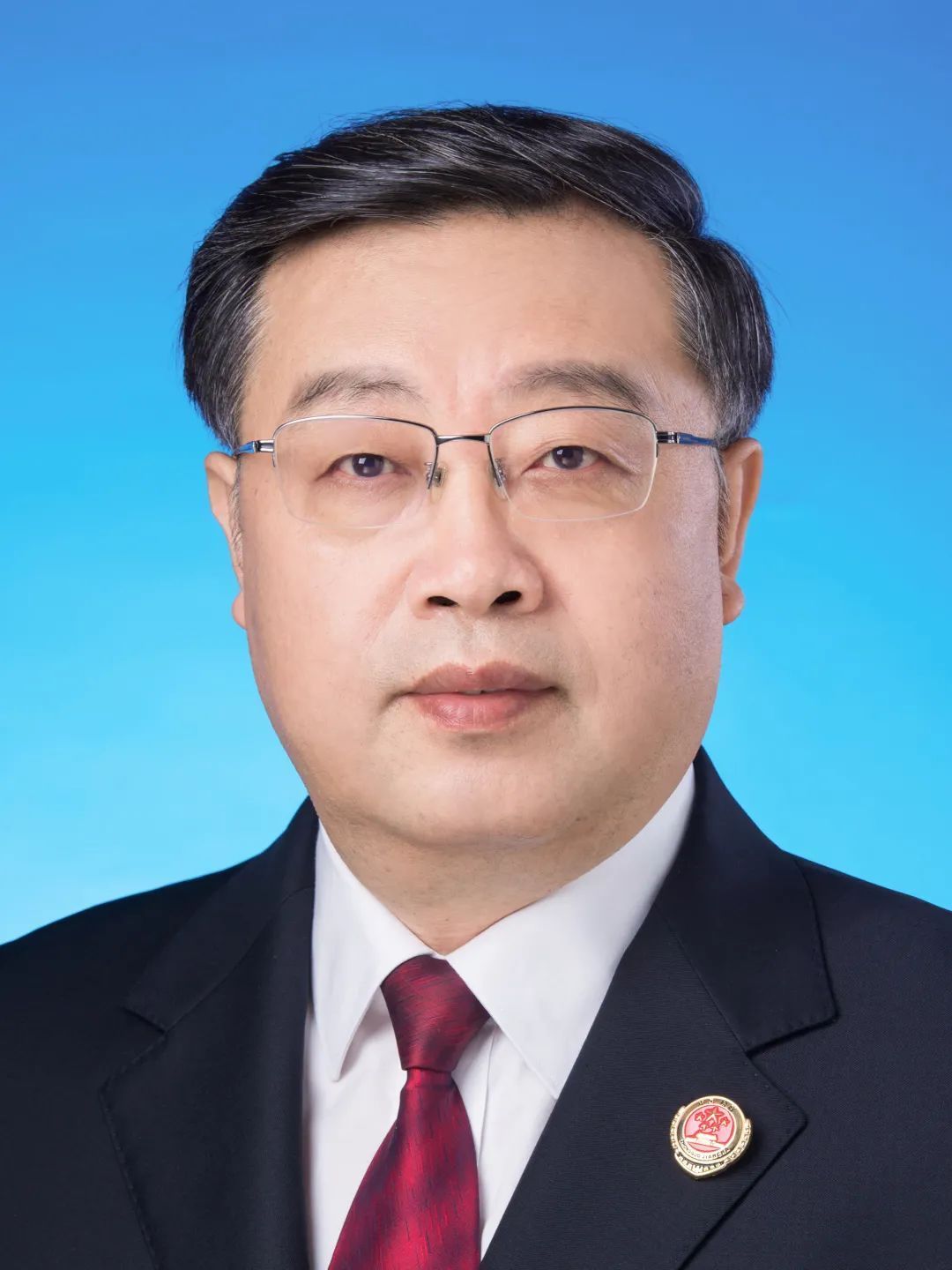 高继明代表一如既往坚持党的绝对领导