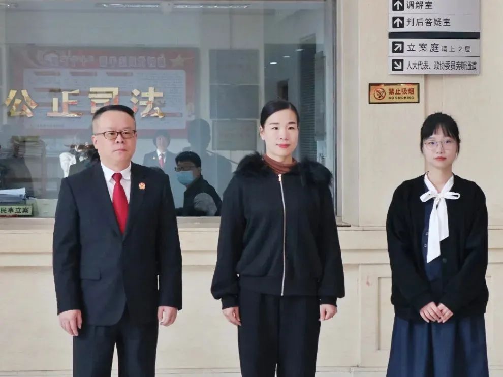 女法官国际日系列活动福安法院开展女法官宪法宣誓活动