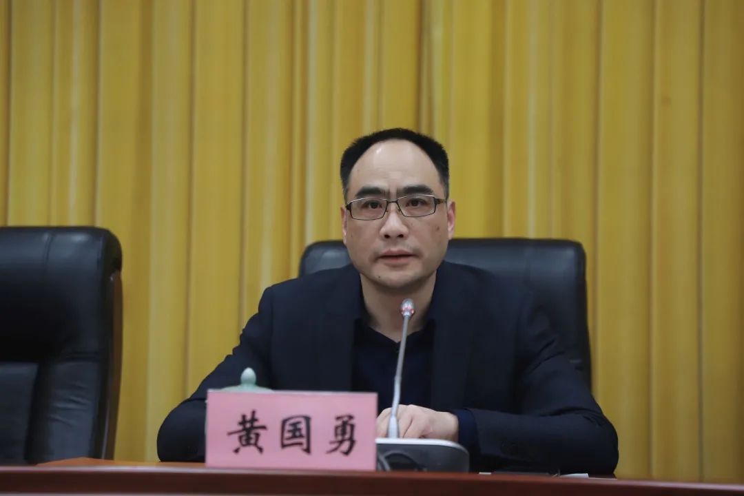 大讲堂在龙泉市行政中心开讲,龙泉市委常委,统战部部长黄国勇出席活动