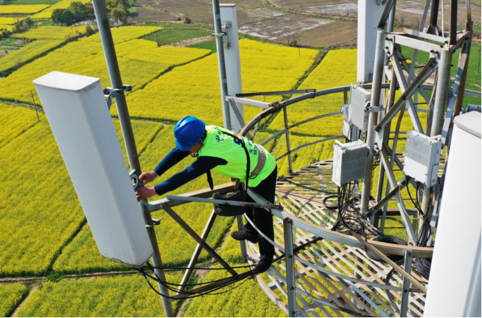 中國電信江西南昌安義分公司不負春光的中國電信人