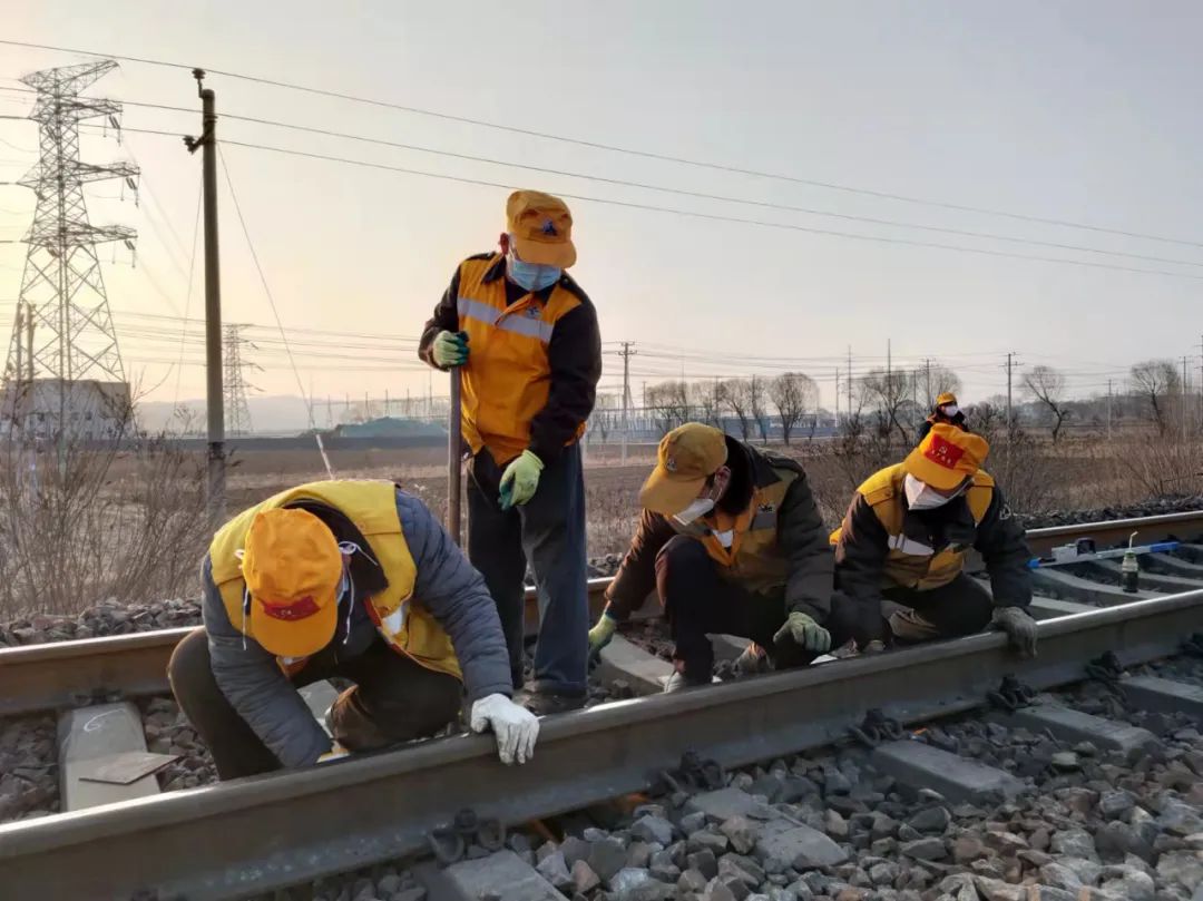 洛陽車務段太要車站是隴海線四等站,位於陝西省渭南市潼關縣,隸屬洛陽