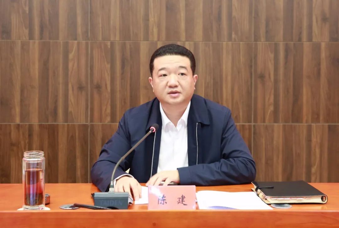 严打村霸违法犯罪再掀扫黑除恶高潮张家口市召开打击整治村霸等农村