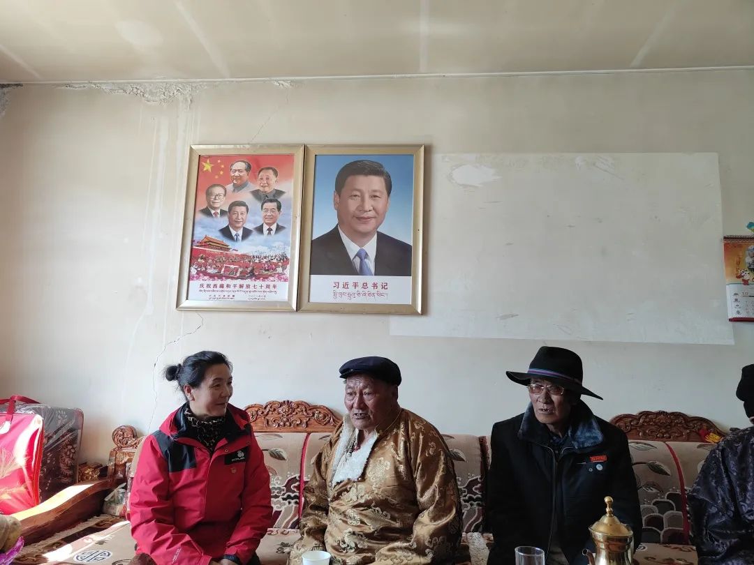 索朗央金副主任一行莅临比如县督导调研乡村振兴那曲奋进活动开展情况