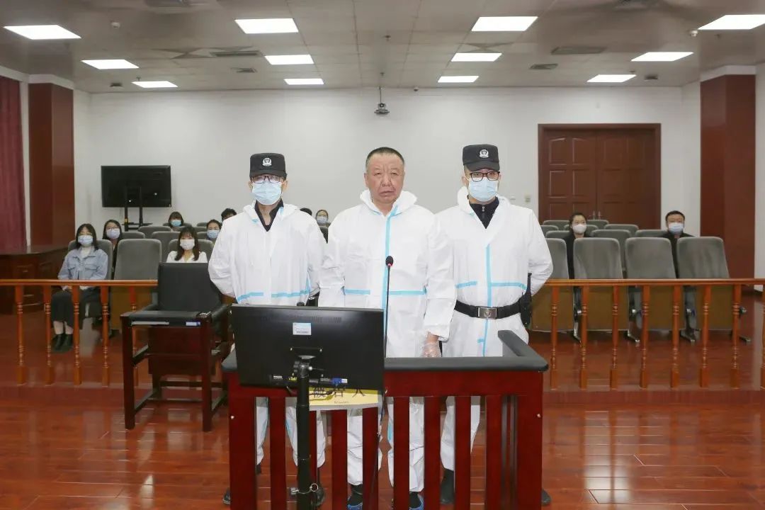 有期徒刑12年平凉市原常务副市长黄继宗受贿案一审宣判