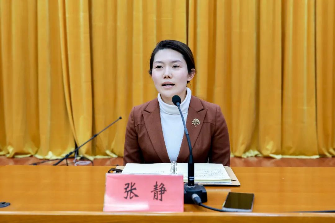 扛起责任兜住底线路南区召开疫情防控工作会议