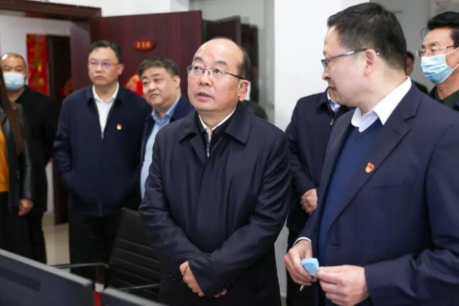 吴强到大方县开展巡林活动督查安全生产工作