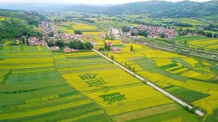 临夏州旅游大通道和政县段景点介绍