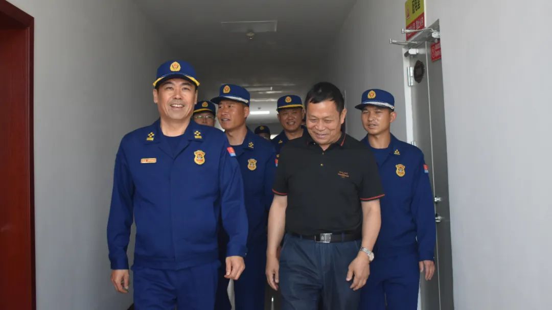 云南省森林消防总队齐兴彬总队长深入昆明支队楚雄驻防队伍检查指导