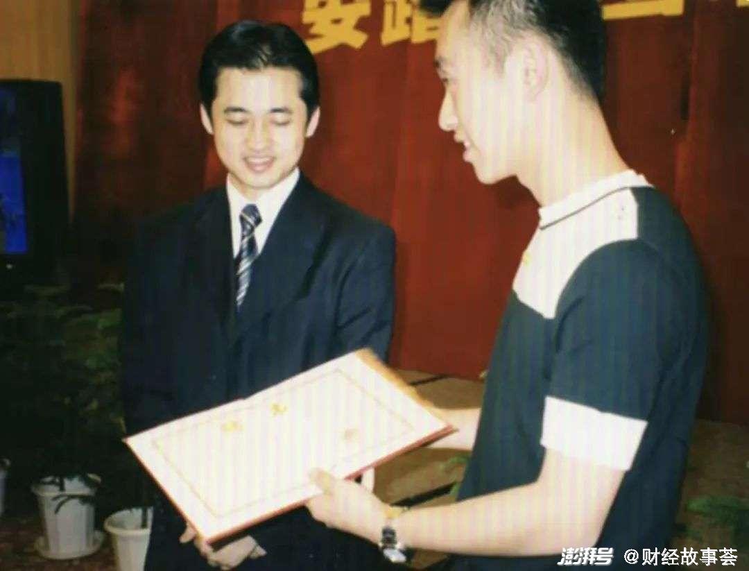 喜得龙找了郭富城,金莱克选了王楠,张怡宁……不过,几乎雷同的"代言人