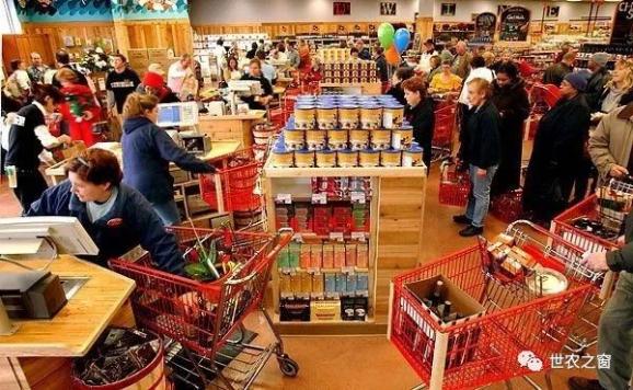 卖外国商品的超市