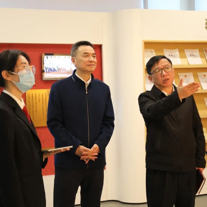 学经验 促发展-大渡口法院党组书记,院长吴佳斌带队赴渝中法院考察