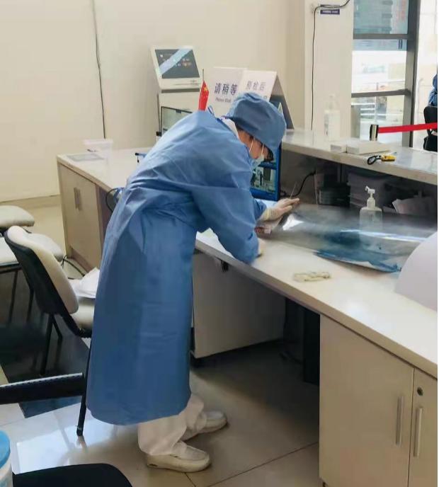 市口腔战疫日记⑧浦锦院区气泡式运行隔绝病毒不隔绝爱