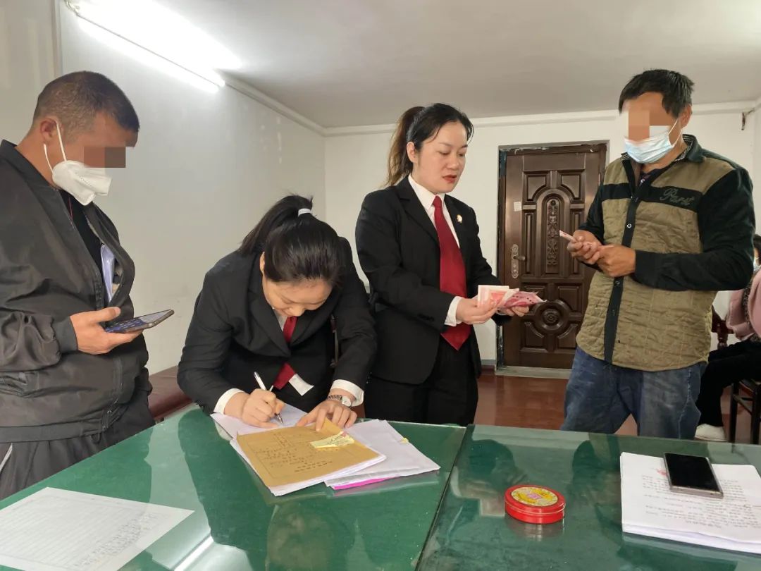 观念能力作风建设年邓州法院背靠背面对面助力高效化解纠纷