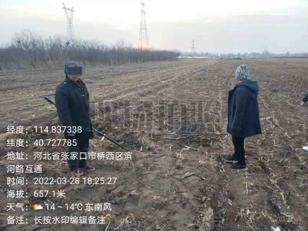 秸秆焚烧过程中,会产生二氧化硫,二氧化氮等有害气体,污染环境,危及