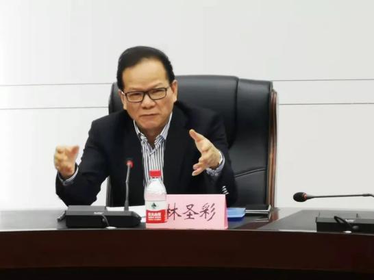 林圣彩表示,河南大学医学学科要加快科研平台建设,凝练特色学科方向