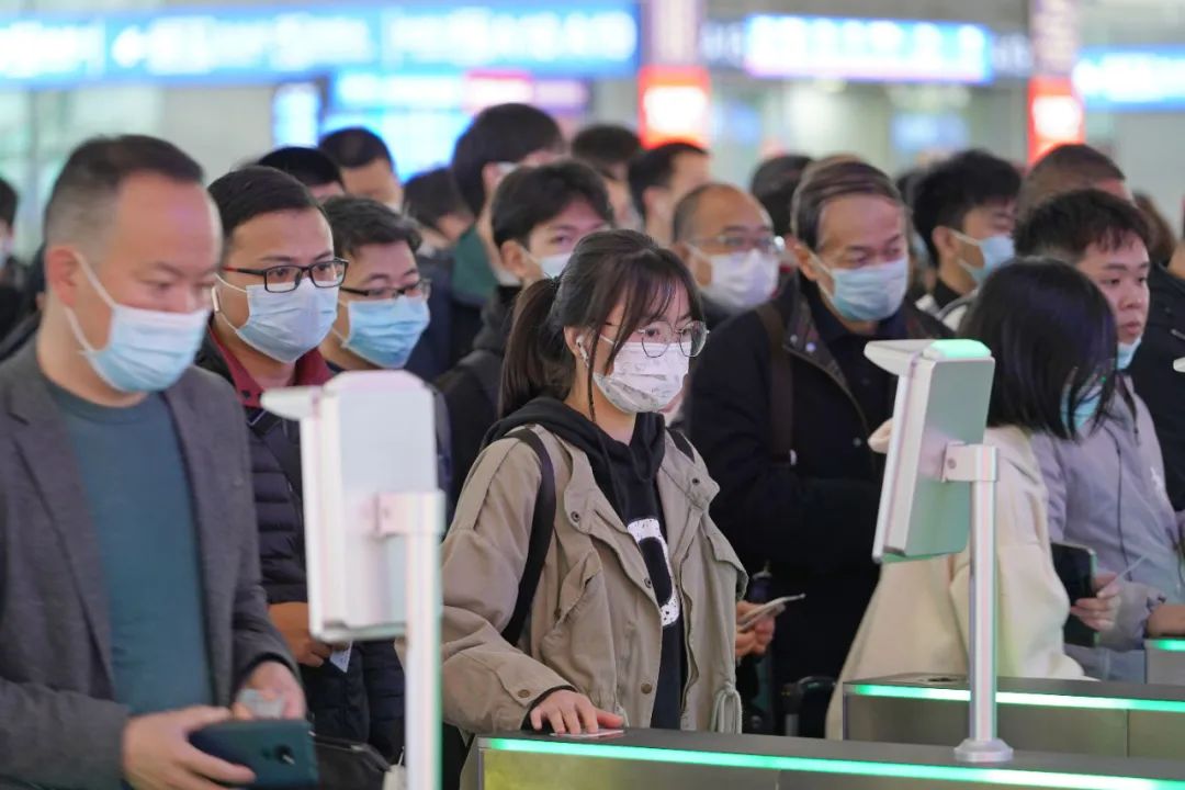 旅客在车站,12306网站等各渠道,办理2022年4月4日24时前,已购乘车站为