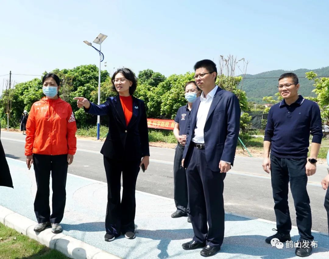 做好水文章助力乡村振兴吴晓晖到鹤山调研