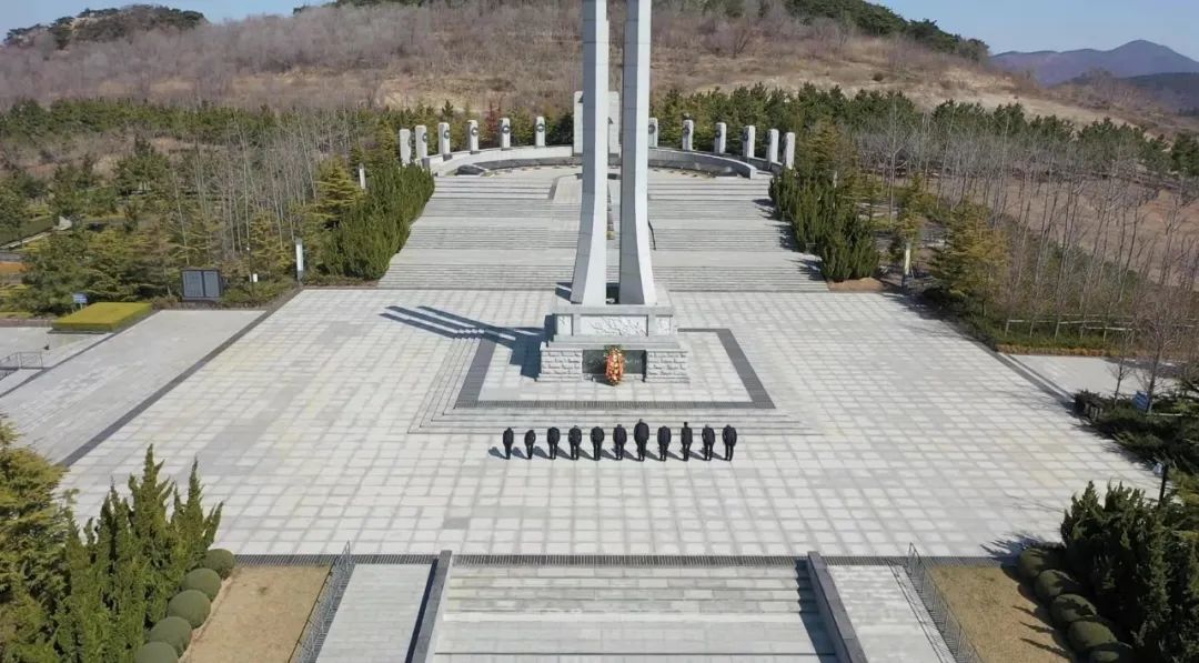 天清地明祭503位大连英烈