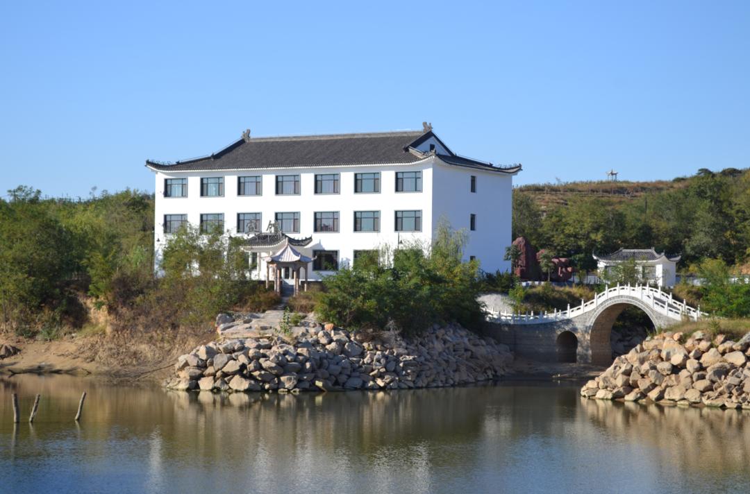 盧龍縣春觀花休閒遊線路線路特色:賞花采摘 自然風景 特色農家旅遊